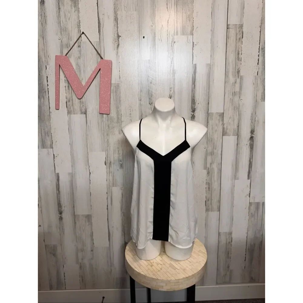 Forever 21 Black White Colorblock Cami Tank Top Size Medium Sleeveless Strappy B